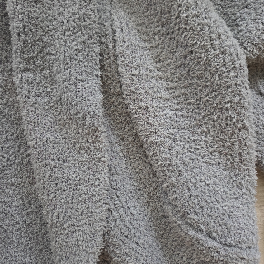Barefoot Dreams Soft Cozy Chic Gray Knit Cardigan - Picture 2 of 6